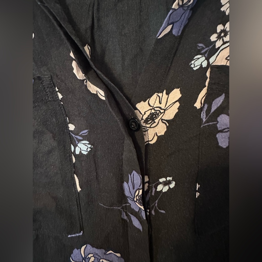Anthropologie Cloth & Stone Black and Purple/Pink Floral Blouse - Picture 4 of 5